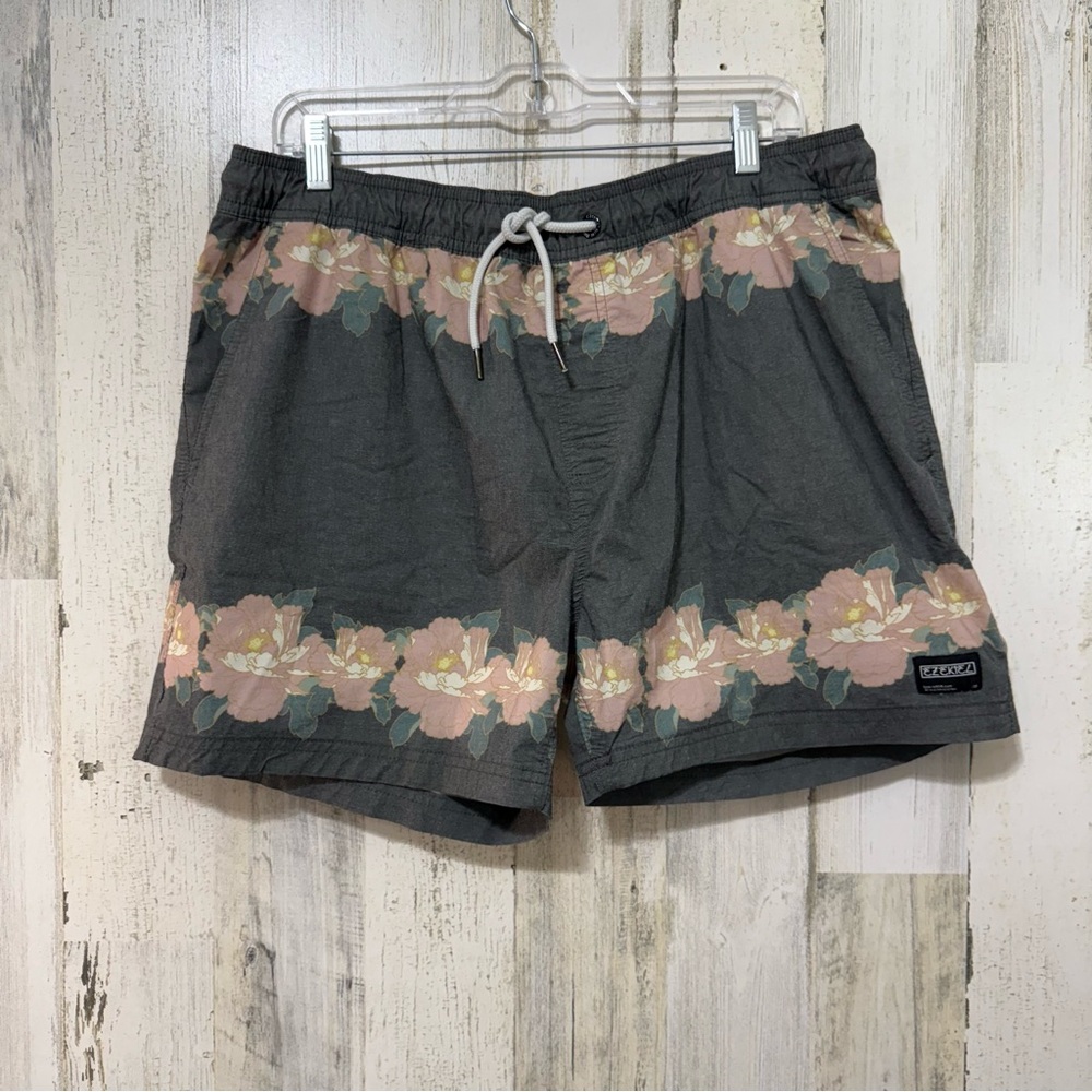 Ezekiel Mens Swim Shorts Trunks Pink and Gray Floral Shorts Thigh High